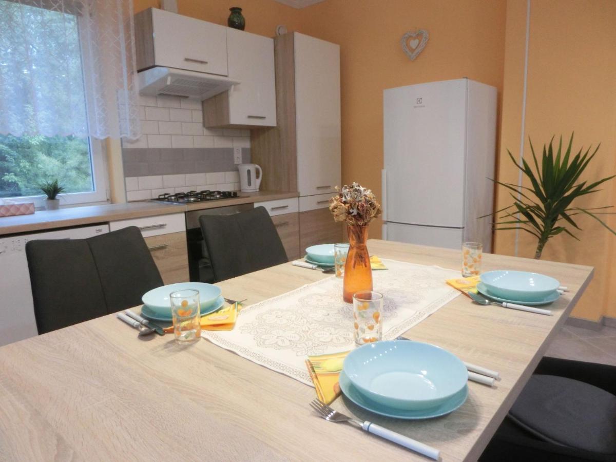 Pilis Apartman Piliscsaba Екстериор снимка